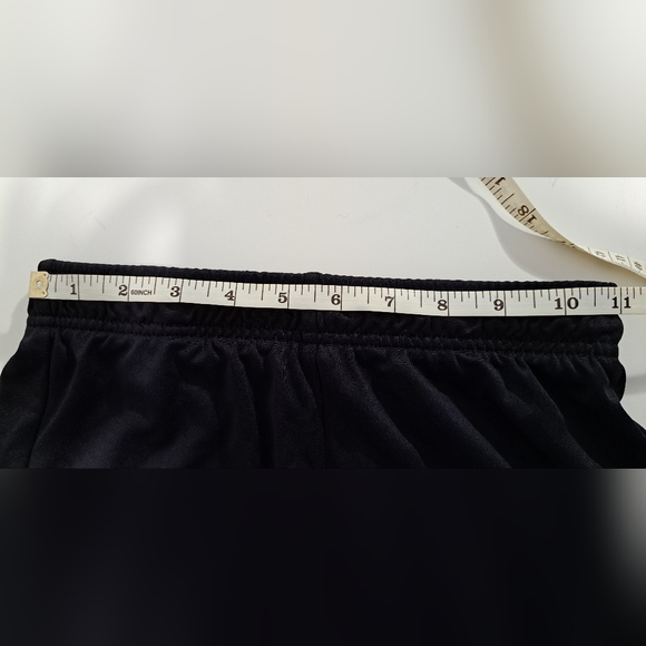 Nike Dri Fit Black Longline Bike or Running Shorts Size Medium - Picture 7 of 10